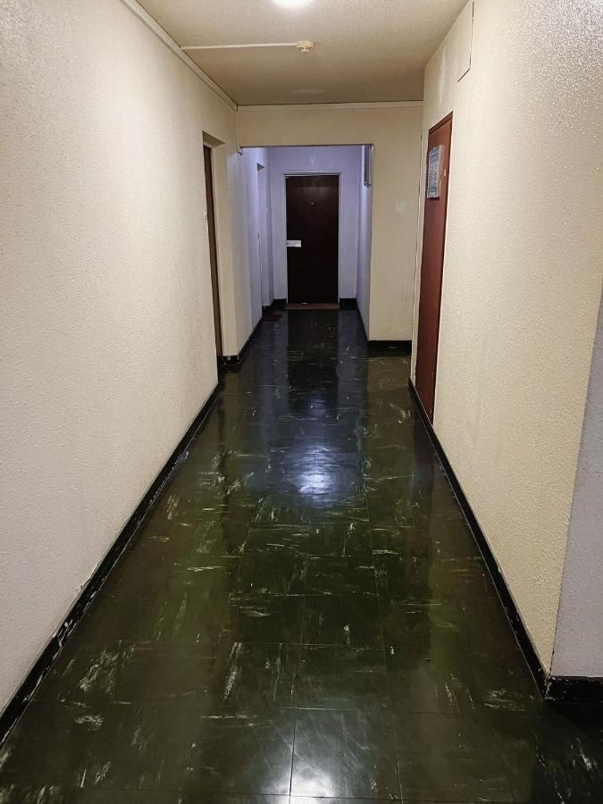 Apartment Near Subway And Supermarket Париж Екстер'єр фото